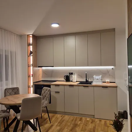 Apartment Icepeak 301 *